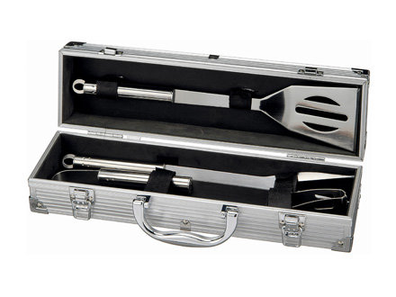 Grillbesteck im koffer – Kleinster mobiler Gasgrill.